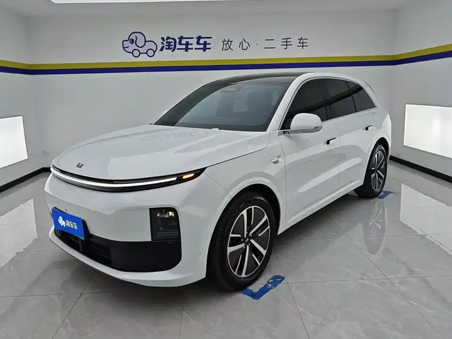 2025 Li Auto L6 Pro