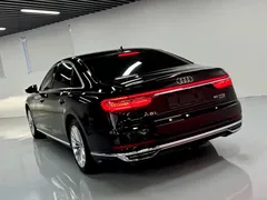 2021 Audi A8L 50 TFSI quattro Comfort, чёрный — фото 24