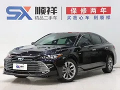 2019 Toyota Avalon Hybrid 2.5L Luxury VI, чёрный — фото 1