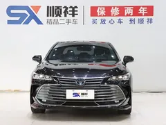 2019 Toyota Avalon Hybrid 2.5L Luxury VI, чёрный — фото 2