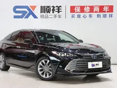 2019 Toyota Avalon Hybrid 2.5L Luxury VI, чёрный — фото 3