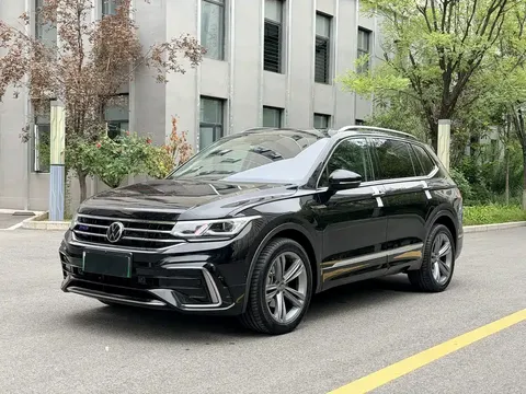 2022 Volkswagen Tiguan L 430PHEV