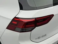 2021 Volkswagen Golf 280TSI DSG Pro, белый — фото 12