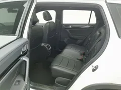 2022 Volkswagen Tayron 380TSI 4WD R-Line, белый — фото 15