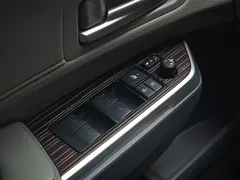 2023 Toyota Sienna 2.5L Hybrid Luxury, чёрный — фото 10