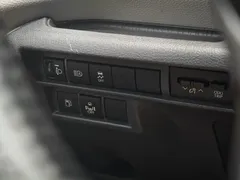 2023 Toyota Sienna 2.5L Hybrid Luxury, чёрный — фото 13