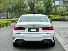 2022 BMW 3 Series 320Li M, белый — фото 5