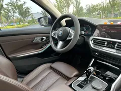 2022 BMW 3 Series 320Li M, белый — фото 11