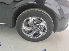 2023 Hongqi HS3 1.5T 2WD, чёрный — фото 6