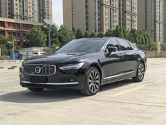 2021 Volvo S90 B5 Luxury, чёрный — фото 1