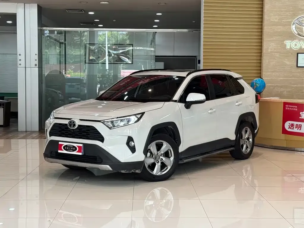 2021 Toyota RAV4 2.0L CVT 2WD Fashion