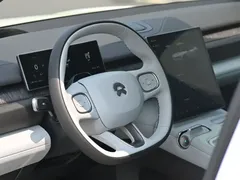 2024 Nio ES6 75kWh, чёрный — фото 7