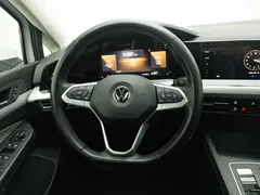 2021 Volkswagen Golf 200TSI DSG Pro, белый — фото 11