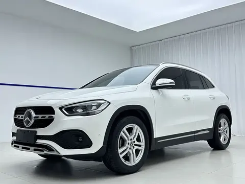 2022 Mercedes-Benz GLA 180