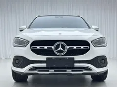 2022 Mercedes-Benz GLA 180, белый — фото 2