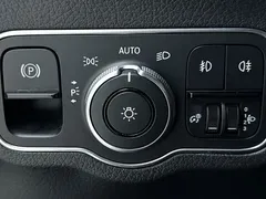 2022 Mercedes-Benz GLA 180, белый — фото 19