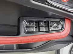 2021 Porsche Macan 2.0T, белый — фото 9