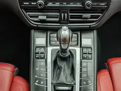 2021 Porsche Macan 2.0T, белый — фото 13