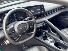 2022 Hyundai Elantra 240TGDi DCT GLX Elite, белый — фото 15