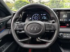 2022 Hyundai Elantra 240TGDi DCT GLX Elite, белый — фото 20
