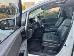 2019 Honda Elysion 2.0L Hybrid Luxury, белый — фото 4