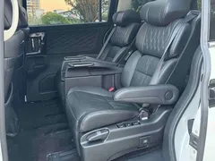2019 Honda Elysion 2.0L Hybrid Luxury, белый — фото 5