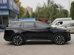 2024 Hongqi HS7 2.0T PHEV 4WD 6, чёрный — фото 3