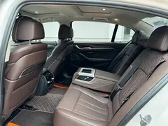 2022 BMW 5 Series 5 530Li, белый — фото 6
