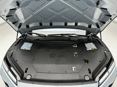 2025 Nio ET5 75kWh, синий — фото 17