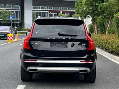 2021 Volvo XC90 B5 Luxury 7-seat, чёрный — фото 5