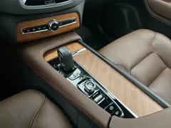 2021 Volvo XC90 B5 Luxury 7-seat, чёрный — фото 11