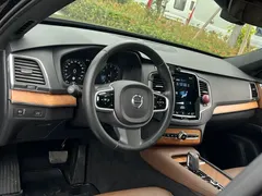 2021 Volvo XC90 B5 Luxury 7-seat, чёрный — фото 12
