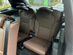 2021 Volvo XC90 B5 Luxury 7-seat, чёрный — фото 16