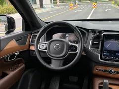 2021 Volvo XC90 B5 Luxury 7-seat, чёрный — фото 20