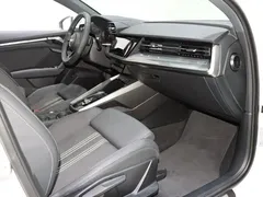 2021 Audi A3 Sportback 35 TFSI, белый — фото 7