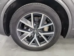 2021 Volkswagen Touareg 3.0TSI Sport Package — фото 7