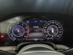 2021 Volkswagen Touareg 3.0TSI Sport Package — фото 10