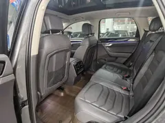 2021 Volkswagen Touareg 3.0TSI Sport Package — фото 15
