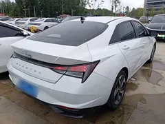 2021 Hyundai Elantra 1.5L CVT GLX Elite, белый — фото 7