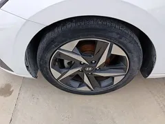 2021 Hyundai Elantra 1.5L CVT GLX Elite, белый — фото 23