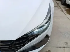 2021 Hyundai Elantra 1.5L CVT GLX Elite, белый — фото 24