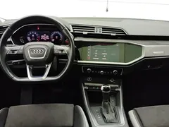 2022 Audi Q3 35 TFSI — фото 12