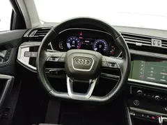 2022 Audi Q3 35 TFSI — фото 15
