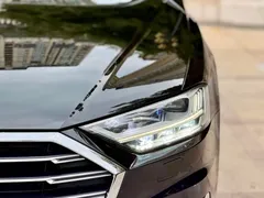 2021 Audi A8L 55 TFSI quattro, чёрный — фото 3