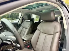 2021 Audi A8L 55 TFSI quattro, чёрный — фото 7
