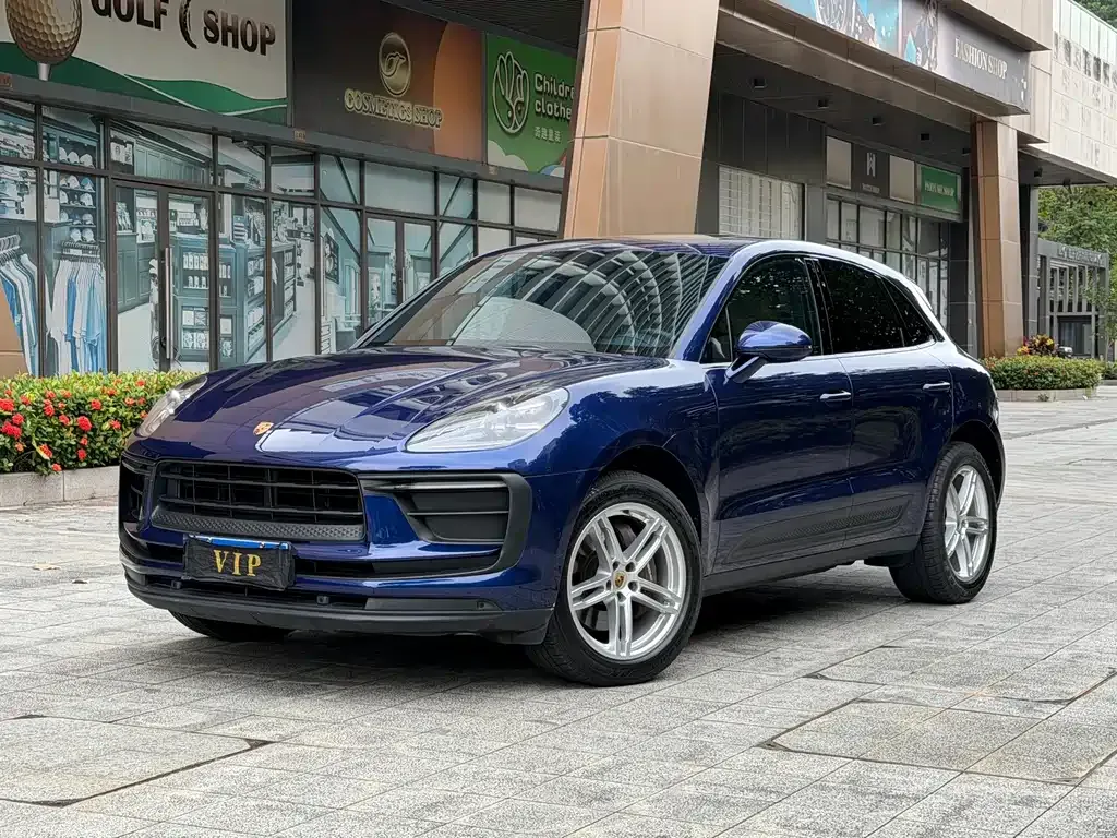 2023 Porsche Macan 2.0T