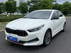2021 Kia Cerato 1.4T DCT GT-Line, белый — фото 3