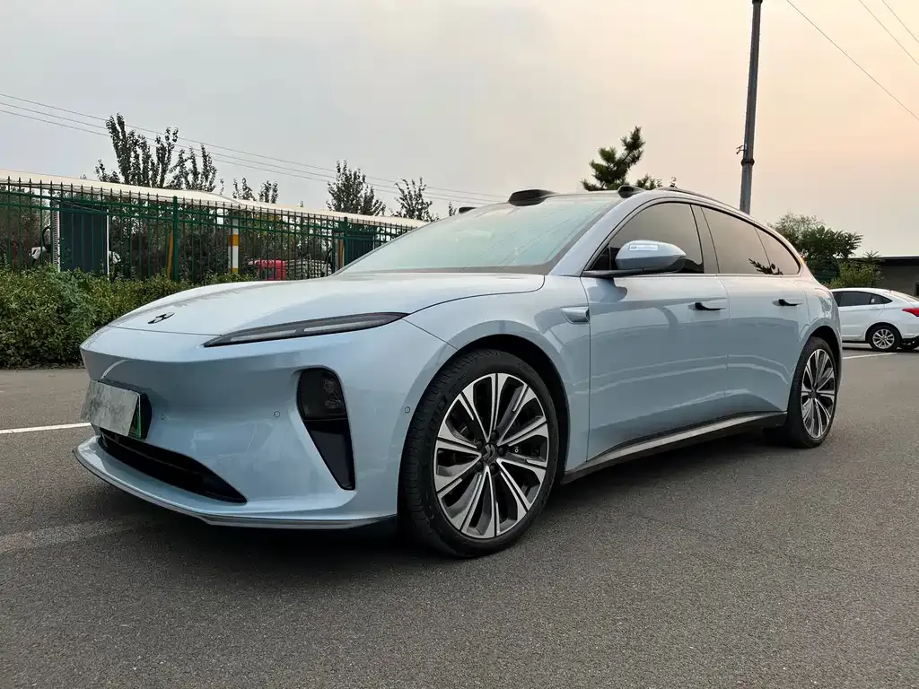 2023 Nio ET5T 75kWh Touring