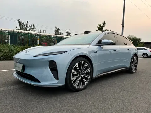 2023 Nio ET5T 75kWh Touring