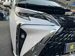 2023 Toyota Sienna 2.5L Hybrid Comfort, белый — фото 25